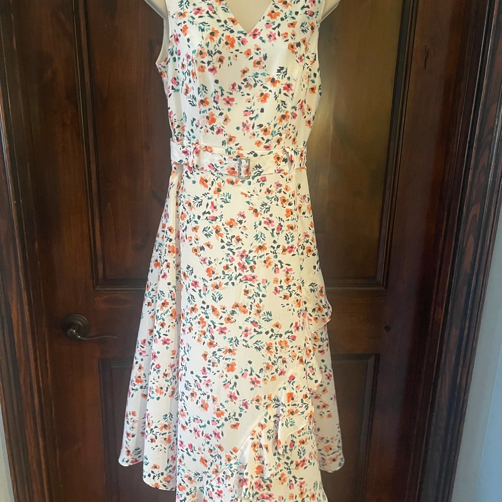 Beautiful Calvin Klein floral dress